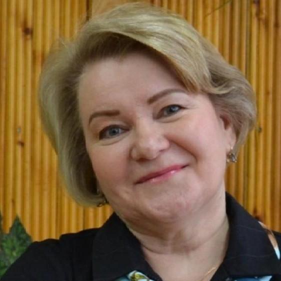 <p>Елена Молчанова</p>