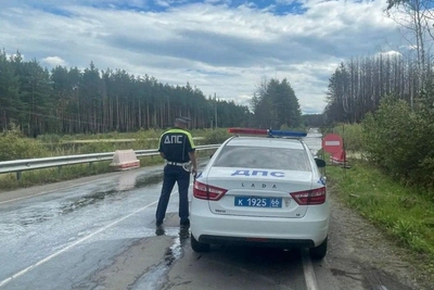 Подтопление перекрыло трассу в Свердловской области