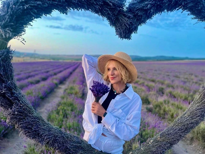 Актрисе сейчас 52 года | Источник: Ирина Гринева / Instagram*