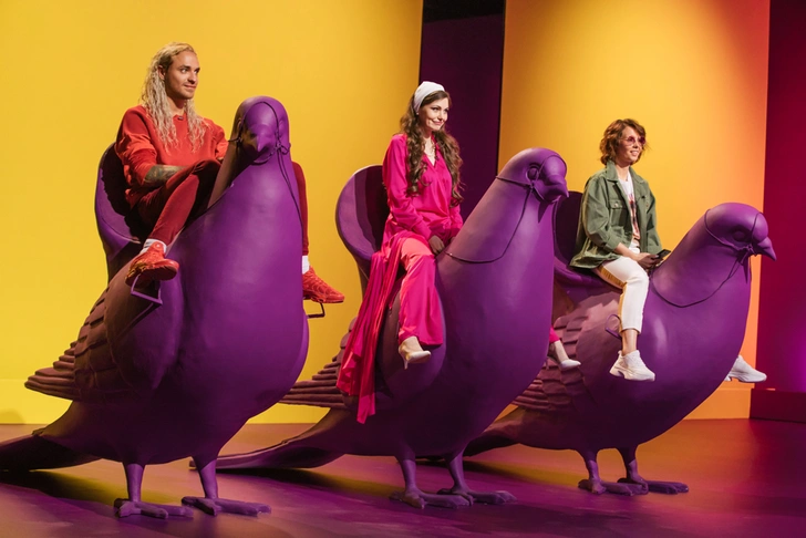 Катя Гершуни и двухметровые голуби в новом fashion-шоу на СТС Love | Источник: архивы пресс служб