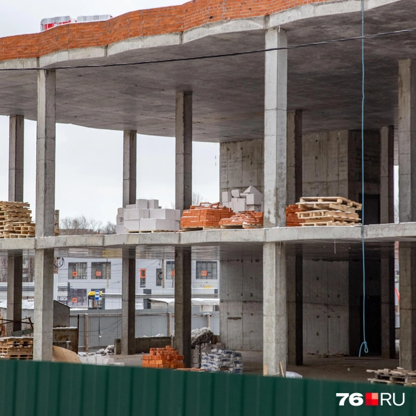 Сдать его должны во втором квартале 2025 года | Источник: Кирилл Поверинов / 76.RU