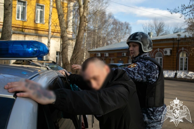 В Кирове задержаны подозреваемые в наркоторговле | Источник: 43.rosguard.gov.ru