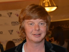 Отдал квартиру бывшей, купил жилье для детей: Андрей Григорьев-Апполонов рассказал, с чем остался после развода