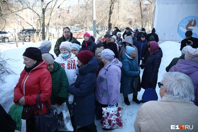 Многие пожилые оказались в трудной жизненной ситуации | Источник: Владислав Лоншаков / E1.RU