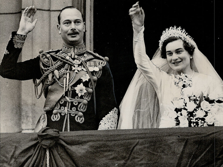 Против традиций: единственная королевская невеста, отказавшаяся от белого платья