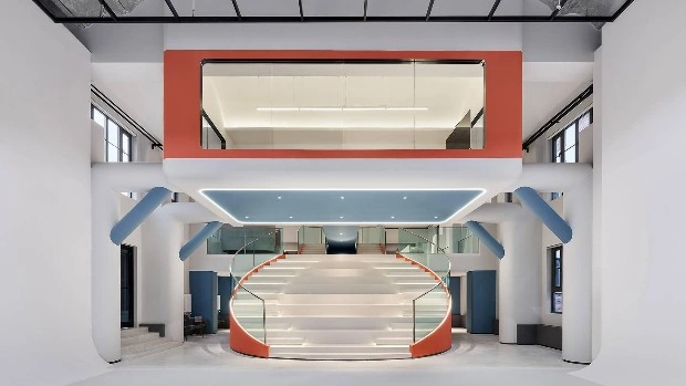 Фотостудия в здании бывшей ткацкой фабрики