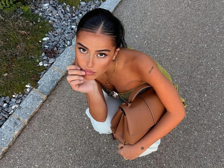 Макияж для нависшего века: правила, которые действительно работают | marieclaire.ru