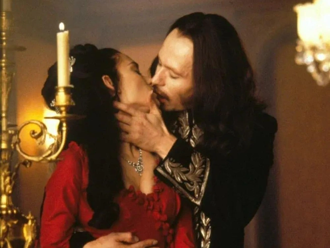 Источник: кадр из фильма «Дракула» (18+), реж. Фрэнсис Форд Коппола, студия American Zoetrope, Columbia Pictures Corporation, 1992 год