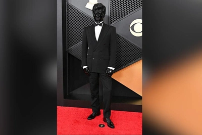 Gesaffelstein shocks fans with 'creepy' masked look at 2026 Grammys