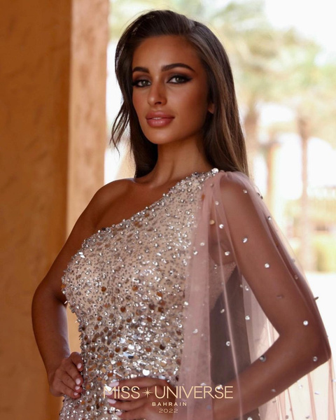Новой «Мисс Вселенная Бахрейн» стала модель российско-арабского происхождения