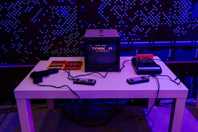 На выставке представили игрушки разных поколений | Источник: Федерация компьютерного спорта