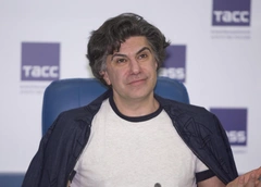 Цискаридзе понял, почему ему не говорили об отце: «Он был дипломатом. Его семья должна была быть образцово-показательной»