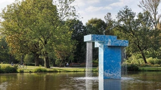 В Амстердаме появился фонтан по дизайну Сабин Марселис