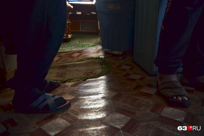 Полы в квартире заваливаются в сторону санузла  | Источник: Роман Данилкин / 63.RU