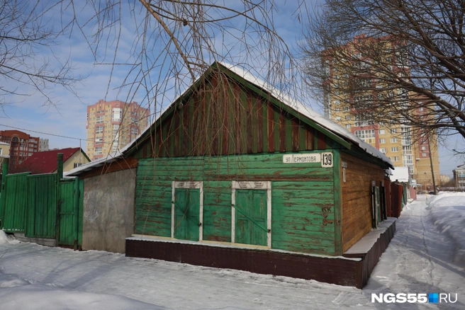 Но есть и ветхое жилье | Источник: Евгений Софийчук / NGS55.RU