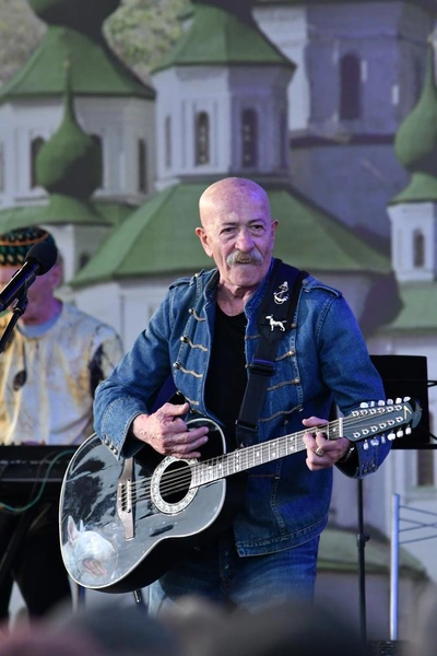 Александр Розенбаум | www.starhit.ru