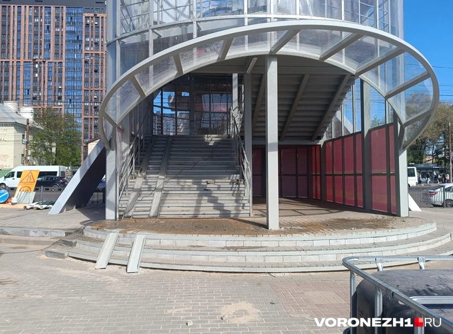 Так выглядит вход со стороны автовокзала | Источник: Алёна Воропаева / Voronezh1.ru
