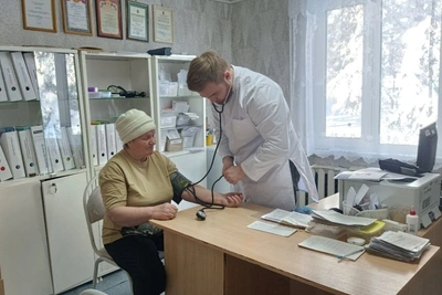 Двое терапевтов начали работу в Нижнеломовской ЦРБ