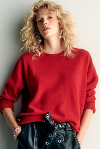 Универсальный красный: как носить вещи Claudie Pierlot в яркой палитре