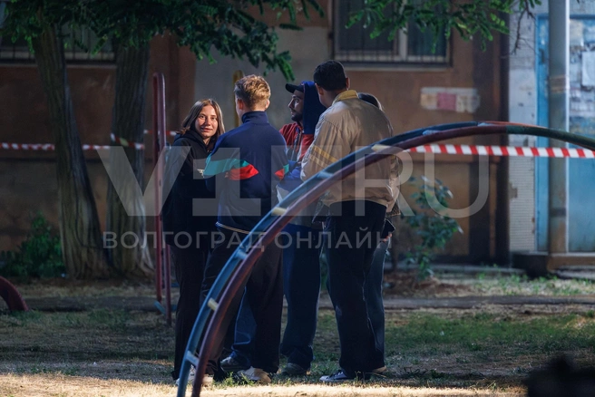 Перед этим часть фильма снимали в мортуарии Волжского | Источник: Алексей Волхонский / V1.RU