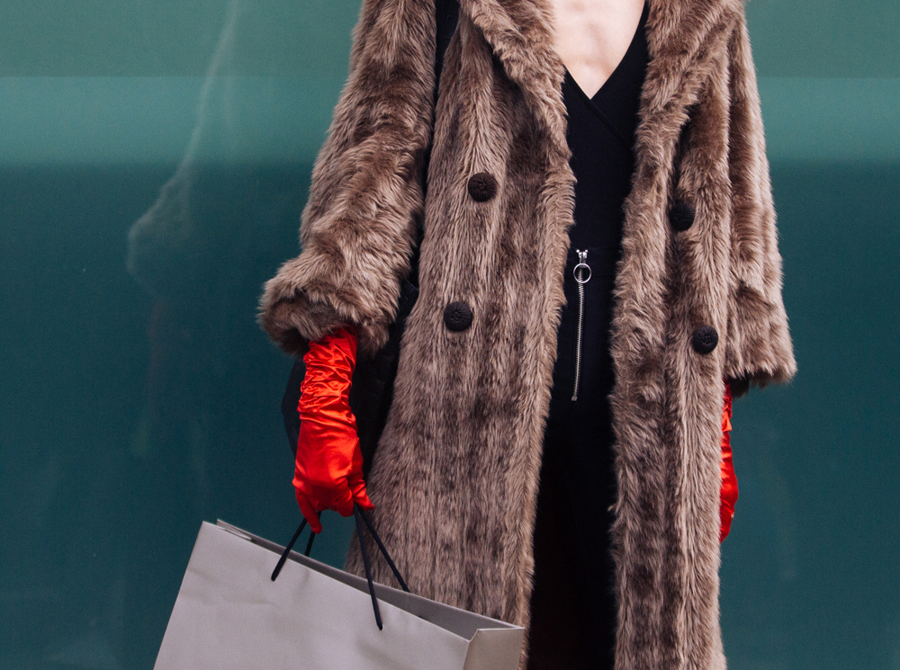 Тепло рук: самые модные перчатки и варежки этой зимы | marieclaire.ru