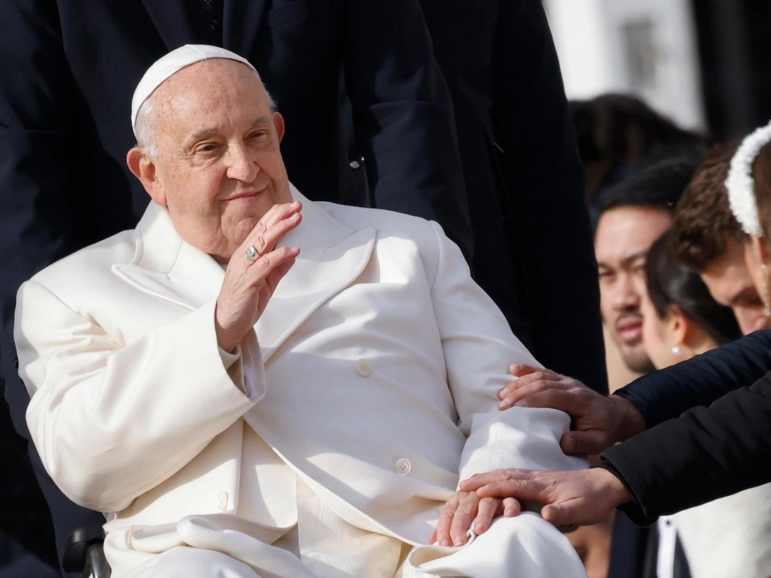 Умер папа Римский Франциск | marieclaire.ru