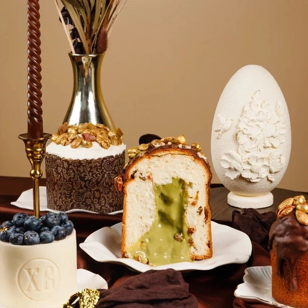 Кулич с жидким центром | Источник: кондитерская Torta
