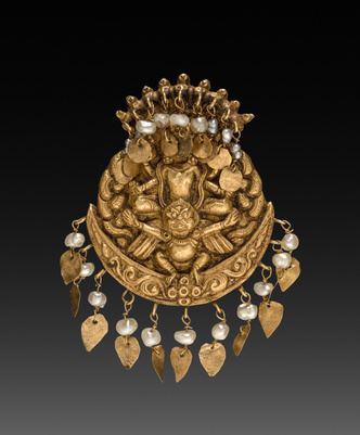 Ядовитый медальон и сосуд для слез: самые хитрые украшения эпохи Возрождения