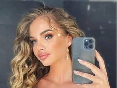 «Оживите ее кто-нибудь! Ей самой не стыдно?»: образы Анастасии Вензы на конкурсе «Мисс Вселенная — 2025»