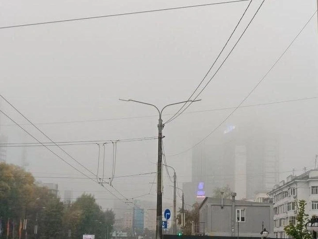 С земли дымку тоже видно | Источник: Виталий Карпенко 