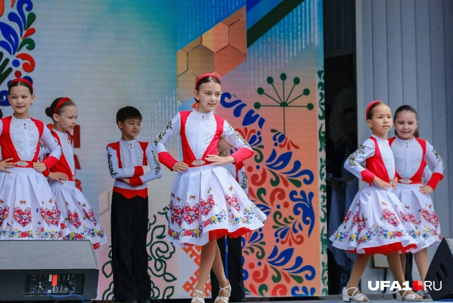 Легкой походкой по сцене | Источник: Булат Салихов / UFA1.RU