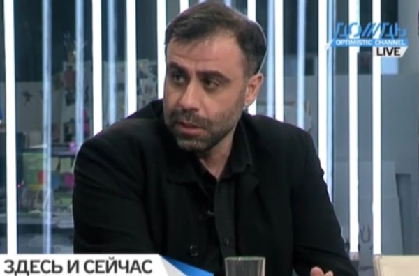 Режиссер Дмитрий Мамулия часто поддерживает благотворительные акции в эфире