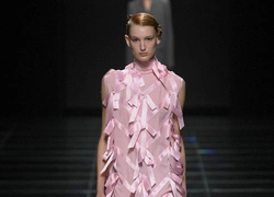 Сосчитайте количество бантиков в коллекции Prada, и мы расскажем, какая вы coquette
