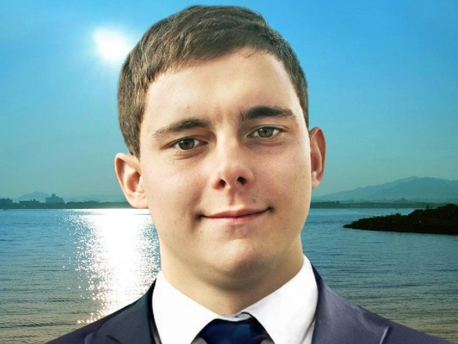 25-летнего бортпроводника Алексея Филимонова вызвали из «резерва»&nbsp;— на роковом рейсе его быть не должно было | Источник: из личного архива семьи Филимоновых 