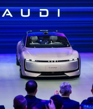 Прощайте, кольца: Audi представила электромобиль нового поколения