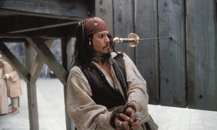Джонни Депп ответил на слухи о возвращении к роли Джека Воробья в «Пиратах Карибского моря»