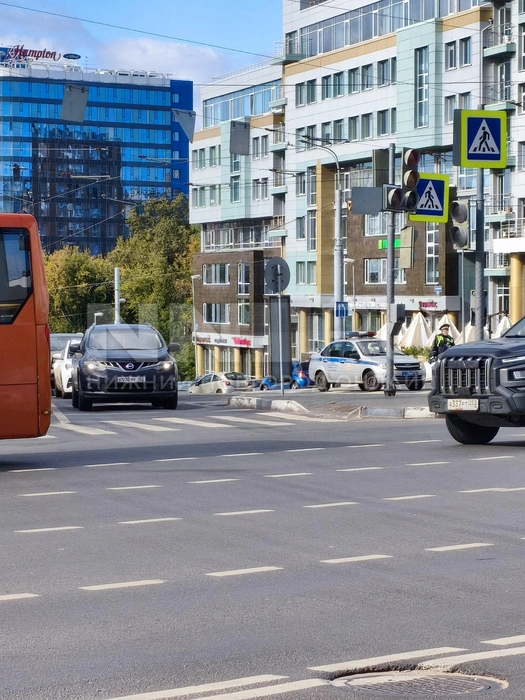 В пятницу в город стянули много полицейских | Источник: Читатель NN.RU