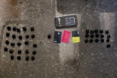 Полиция изъяла 747 граммов мефедрона у закладчика