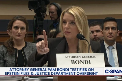 Пэм Бонди хочет, чтобы Максвелл умерла в тюрьме