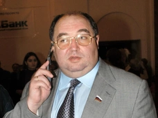 Бывший тесть Николая Баскова Борис Шпигель с женой накопили долгов на 17 миллиардов