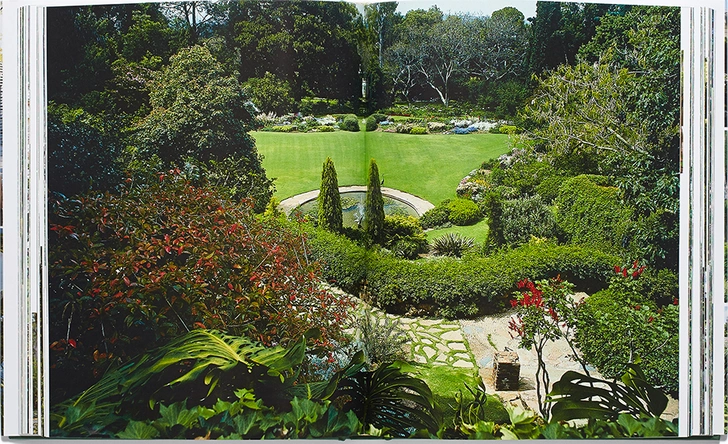 Women Garden Designers: 1900 to the Present