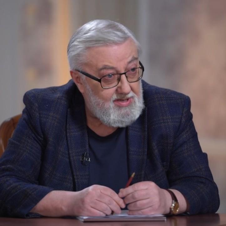 <p>Георгий Остапкович</p>