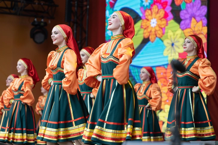 Лето в городе и за городом: топ-10 фестивалей