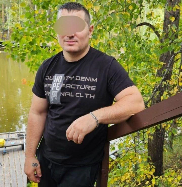 37-летний Андрей&nbsp;— спортсмен и боец смешанных единоборств | Источник: читатель E1.RU