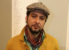 16-летнего сына актера фильма «Питер FM» Павла Баршака парализовало