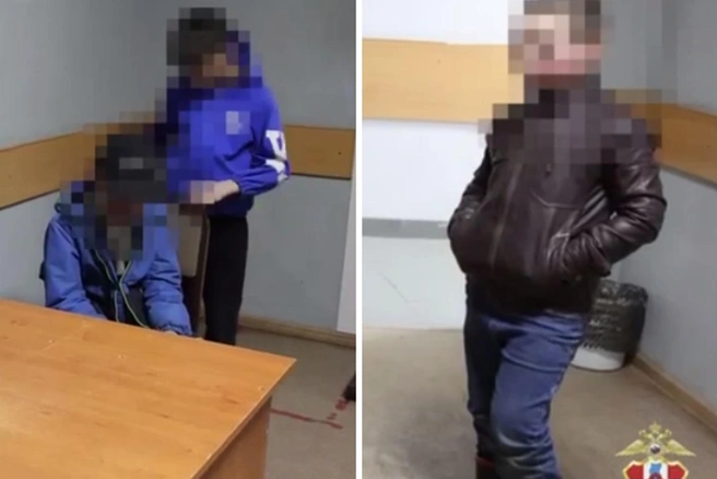 Братья гуляли по торговому центру вместе с приятелем | Источник: «Омская полиция» / T.me