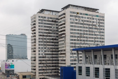 Легендарную квартиру с мигающими окнами продают в Волгограде