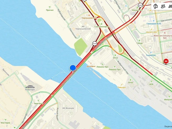 На карте движение по Димитровскому мосту отображено бордовым цветом | Источник: 2ГИС