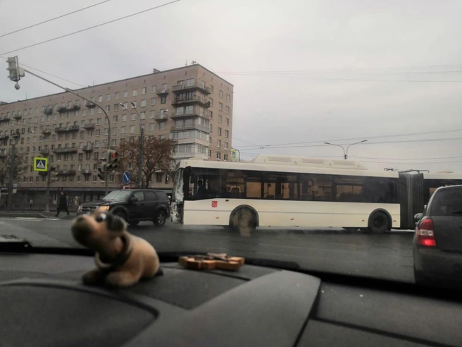 Источник: «ДТП и ЧП Санкт-Петербург» / vk.com/spb_today