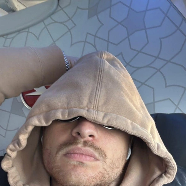 Источник: @burakyoruks